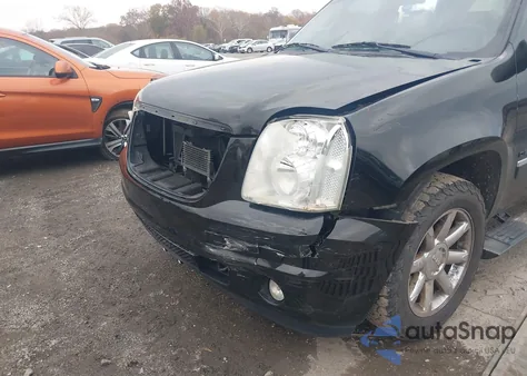 2010 GMC Yukon Xl 1500 Denali from USA, damaged, VIN 1GKUKMEF9AR229357